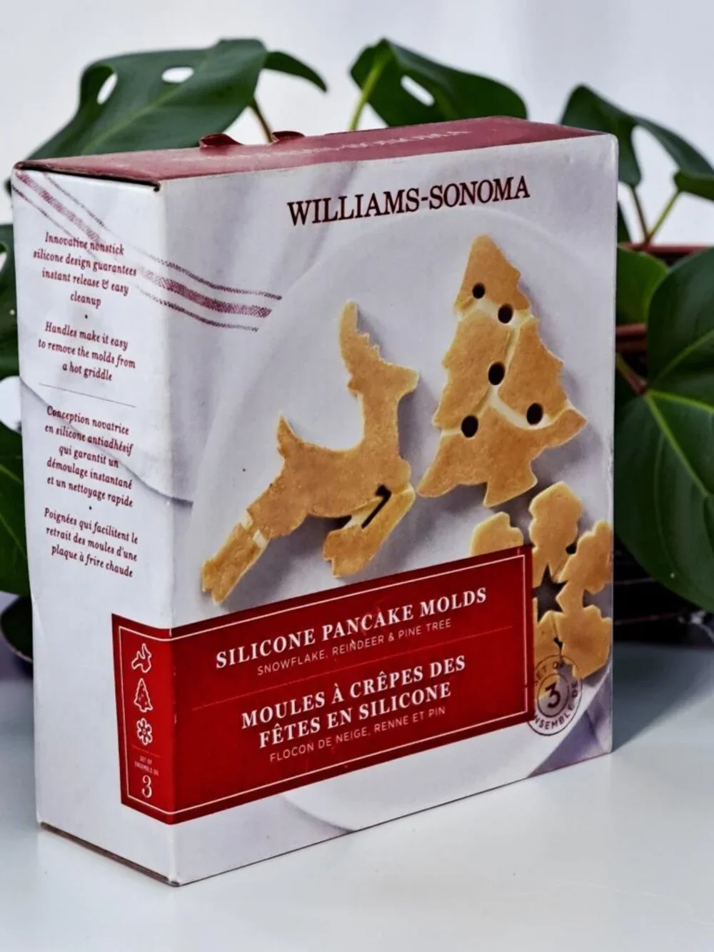 Williams Sonoma Silicone Pancake Molds Holiday Snowflake Reindeer & Pine Tree